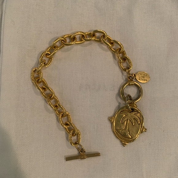 Susan Shaw Gold Chain Bracelet with Palm Tree Charm - Picture 1 of 2